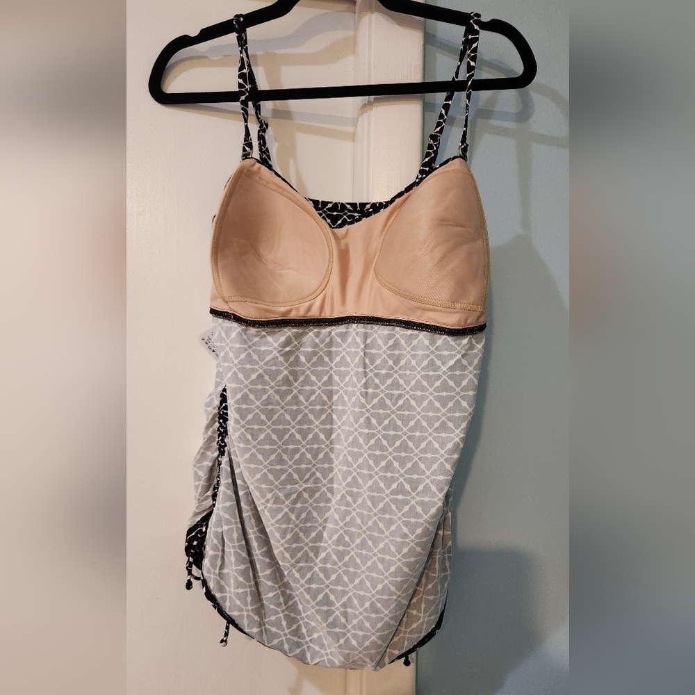 Women's Lands' End Swimsuit Set, Size Top L And Bottom M - Picture 9 of 16